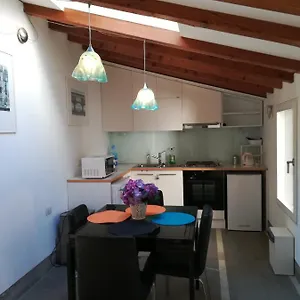 Apartment Charming House In, Venice